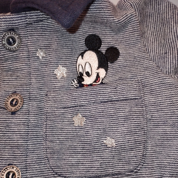 Disney Babies 0-3 Boys 2-Piece Outfit - Picture 3 of 10